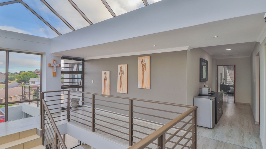 5 Bedroom Property for Sale in Dana Bay Western Cape
